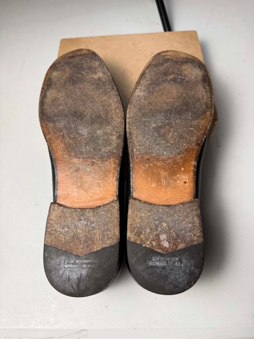 Salvatore Ferragamo $1 200